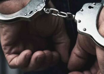 அரசாங்க பகுப்பாய்வாளர் திணைக்கள உதவியாளர் ஒருவர் கைது