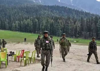 பஹல்காம் தாக்குதலில் தொடர்புடைய பயங்கரவாதிகள் சுட்டுக்கொலை!