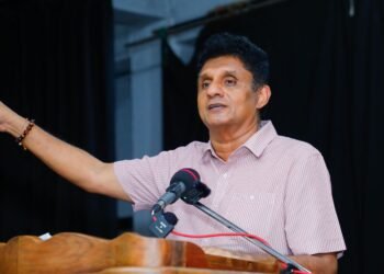 அரசாங்கத்தால் எதனையுமே சரியாகச் செய்ய முடியாது