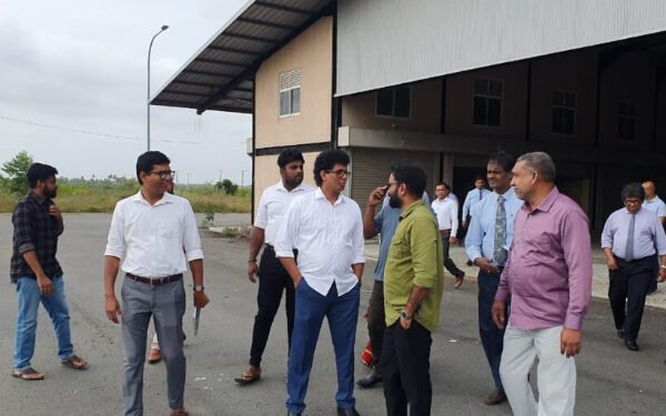 யாழில் மகிந்த திறந்துவைத்த கட்டிடம் கேட்பாரற்று கிடக்கிறது