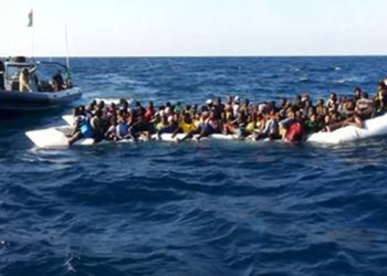 இத்தாலியில் அகதிகள் படகு விபத்தில் 26 பேர் பலி; உயிரிழப்பு அதிகரிக்கலாம் என அச்சம்