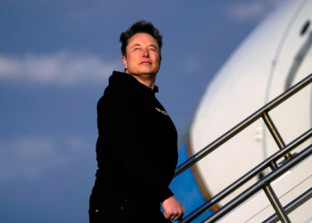 கனடாவின் சிறிய நகரத்திற்கு திடீரென சென்ற உலகப் பிரபலம்