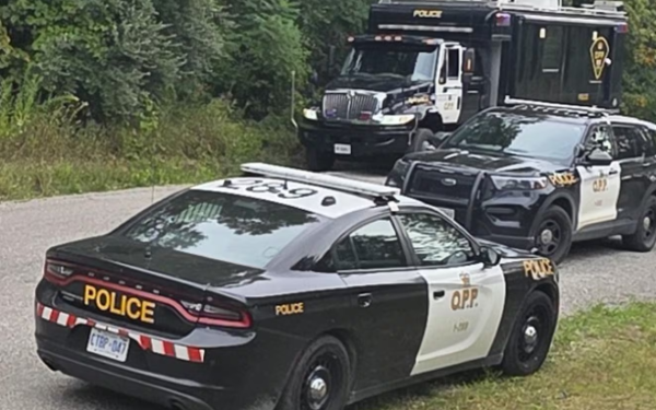 கனடாவில் இடம்பெற்ற துப்பாக்கிச் சூட்டில் 3 பேர் காயம்