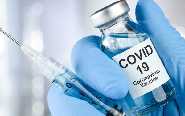 கனடாவில் கோவிட் தடுப்பூசி குறித்து விடுக்கப்பட்டுள்ள அறிப்பு