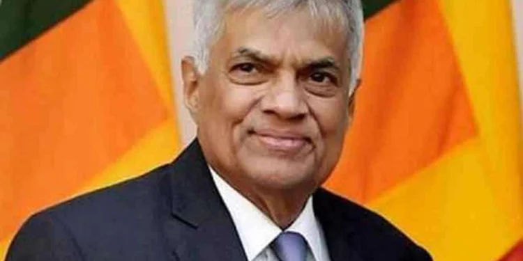 வைத்தியசாலையில் இருந்து வௌியேறினார் ரணில்