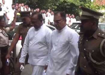 மஹிந்தானந்த, நளினுக்கு எதிரான வழக்கின் ஆவணங்களை அழைக்குமாறு உத்தரவு