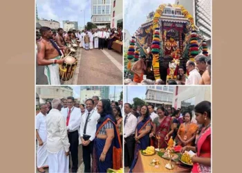 செலான் வங்கியின் சிரேஷ்ட நிர்வாகத்தினரும் ஊழியர்களும் ஆடிவேல் தேர்பவனியை பக்தியுடன் வரவேற்றனர்