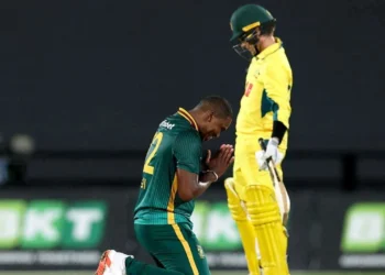 தென்னாபிரிக்கா – அவுஸ்திரேலியா கடைசி போட்டியில் மோதல்