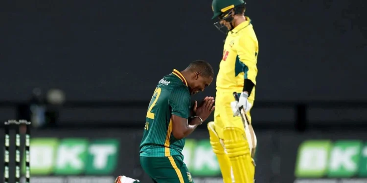 தென்னாபிரிக்கா – அவுஸ்திரேலியா கடைசி போட்டியில் மோதல்