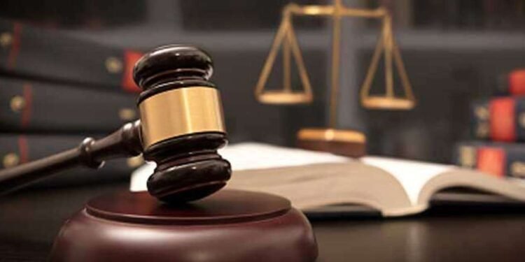 முன்னாள் ஜனாதிபதிகளின் வரப்பிரசாதங்களை நீக்குவதை எதிர்த்து மனு