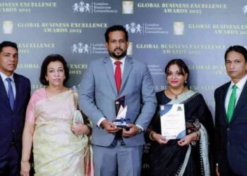 Global Business Excellence Awards 2025 விருது விழாவில் மூலிகை அடிப்படையிலான தனிநபர் பராமரிப்பு பொருட்களில் சிறந்த நிறுவனமாக கௌரவிக்கப்பட்ட சுதேசி