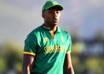 அவுஸ்திரேலிய தொடரில் இருந்து ரபாடா விலகல்