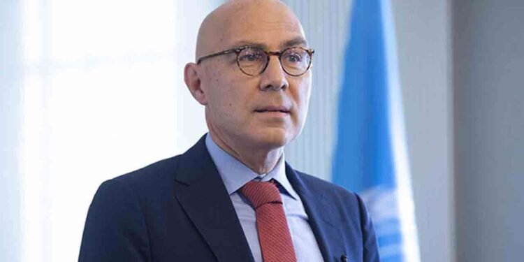 நாட்டை வழிநடத்த ஜனாதிபதி இளைஞர்களுக்கு அழைப்பு