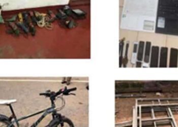 திருட்டு பொருட்களுடன் சிக்கிய சந்தேக நபர்கள்