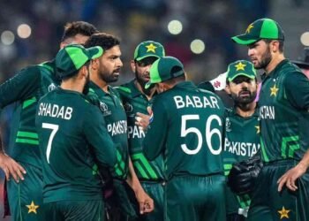 தொடர் தோல்விகளை சந்தித்த பாகிஸ்தான் வீரர்களுக்கு கிடைத்த பரிசு