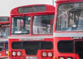 இலங்கை போக்குவரத்து சபை பேருந்து பணியாளர்கள் வேலைநிறுத்தம்