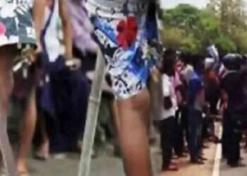 நல்லூர் ஆலயத்திற்கு அருகில் வாள் வெட்டு