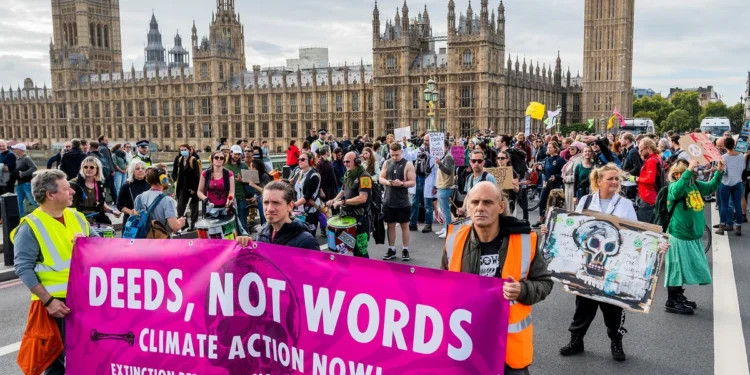 காணாமல் ஆக்கப்பட்டோருக்கு ஆதரவாக லண்டனில் மாபெரும் கண்டன ஆர்ப்பாட்டம்