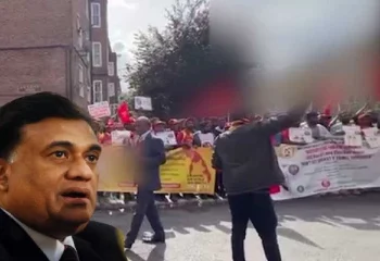 லண்டனில் பதற்றம்! புகலிட கோரிக்கையாளர்களுக்கு எதிராக வெடித்த போராட்டம்