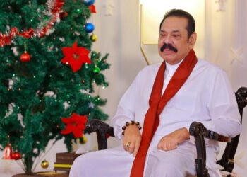 மகிந்த ராஜபக்சவிற்காக தம்பதியினர் செய்த செயல்! பலரையும் அதிர வைத்த பாசம்