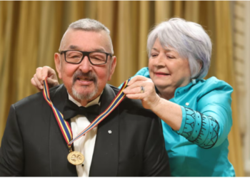 பிரபல கனடிய நடிகர் கிரேஹாம் கிரீன் காலமானார்