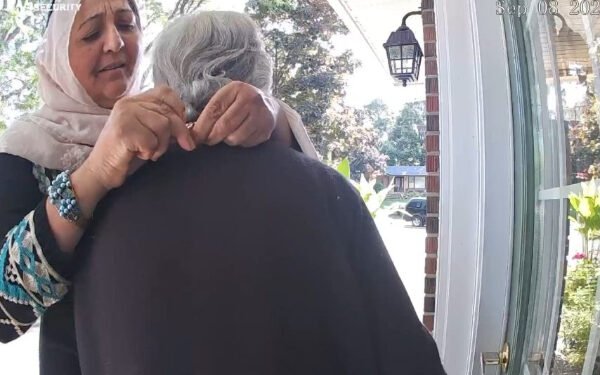 கனடாவில் நூதன முறையில் தங்கச் சங்கிலி திருட்டு