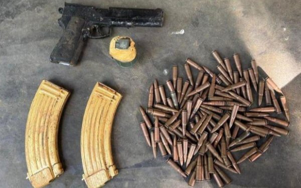 மனம்பேரியால் புதைக்கப்பட்டதாக சந்தேகிக்கப்படும் துப்பாக்கி மீட்பு