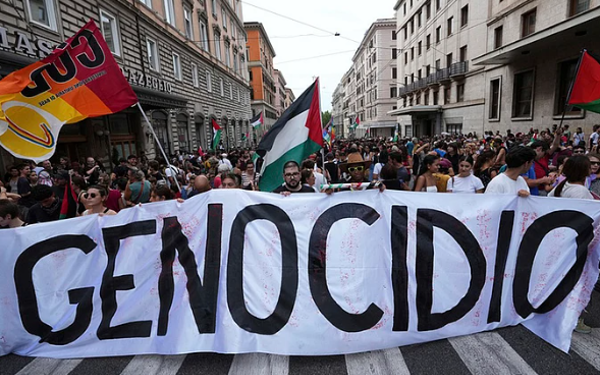 காசா மீது தாக்குதலுக்கு எதிராக இத்தாலியில் ஆவேசமான எதிர்ப்பு