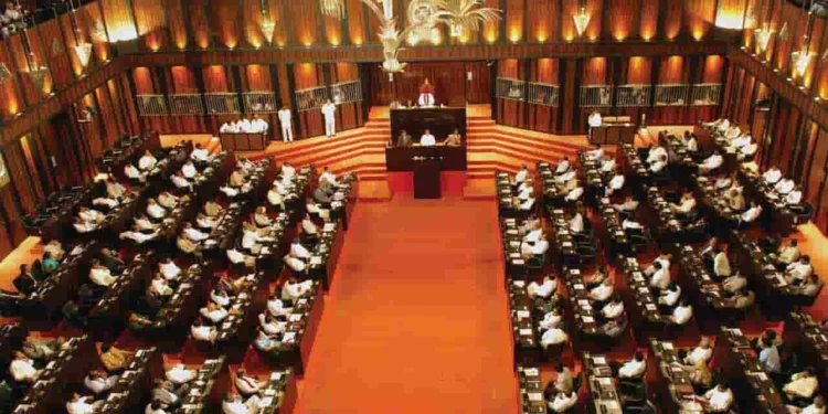 ஜனாதிபதி வரப்பிரசாதங்களை நீக்கும் சட்டமூலத்தின் விவாதம் நாளை