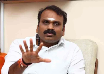 இலங்கை தமிழர்கள் இந்தியாவில் சட்டப்பூர்வமாக தங்க இந்திய மத்திய அரசு அனுமதி