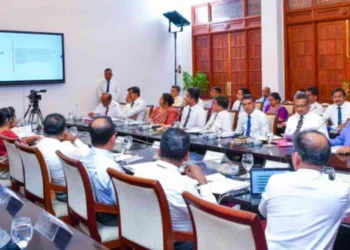 “பிரஜாசக்தி” உள்ளிட்ட அரசாங்கத்தின் அபிவிருத்தித் திட்டங்களின் முன்னேற்றம் மீளாய்வு