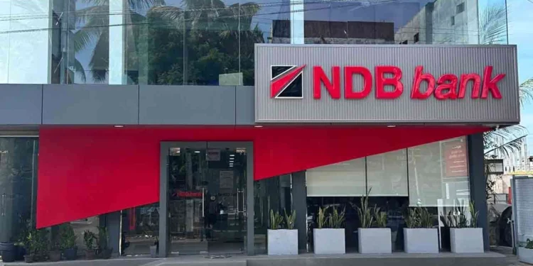 வாடிக்கையாளர் அனுபவத்தை மேம்படுத்த NDB வங்கி அக்கரைப்பற்று கிளையை புதிய இடத்தில ஆரம்பித்துள்ளது