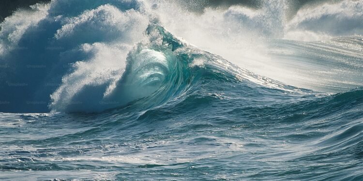 ரஷ்யாவில் சக்தி வாய்ந்த நிலஅதிர்வு – சுனாமி எச்சரிக்கை?