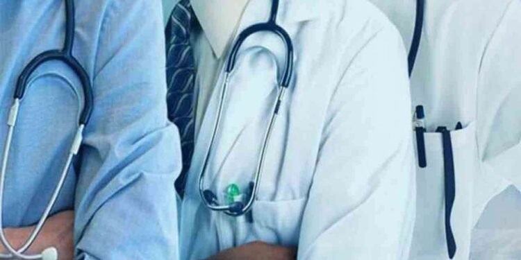 705 வைத்தியர்கள் தொடர்பில் வௌியான அதிர்ச்சித் தகவல்