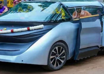 இந்தியாவில் அறிமுகமாகும் சாரதி இல்லாத கார்!