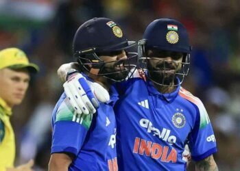 விமர்சனங்களுக்கு முற்றுப்புள்ளி வைத்த ஜோடி