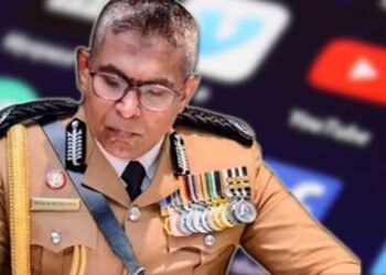 பொலிஸ் உயர் அதிகாரி ஒருவர் குறித்து ஐ.ஜி.பி, சி.ஐ.டியில் முறைப்பாடு