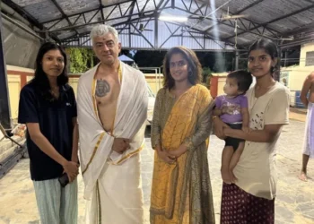 நெஞ்சில் டெட்டூ உடன் அஜித் , இணையத்தில் வைரலாகும் புகைப்படங்கள்