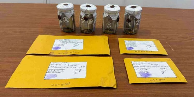 அம்பாறையில் தங்க ஆபரணத் திருட்டில் ஈடுபட்ட நான்கு சந்தேக நபர்கள் கைது!