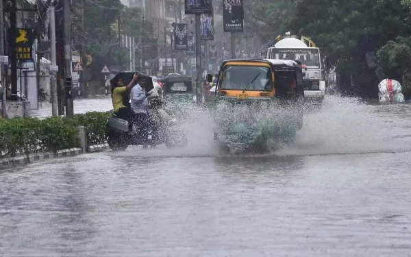 தமிழகத்தில் இன்று 6 மாவட்டங்களில் கனமழை பெய்யும்- வானிலை மையம் தகவல்