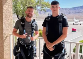 11 ஆயிரம் அடி உயரத்திலிருந்து விழுந்த இளைஞன்; உயிர் தப்பிய அதிசயம்!