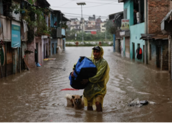 நேபாளத்தில் சீரற்ற காலநிலையினால் 22 பேர் பலி, 12 பேரை காணவில்லை