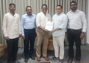 மலையக அதிகார சபைக்கு பாதீட்டில் நிதி ஒதுக்கீடு: மகஜர் கையளிப்பு