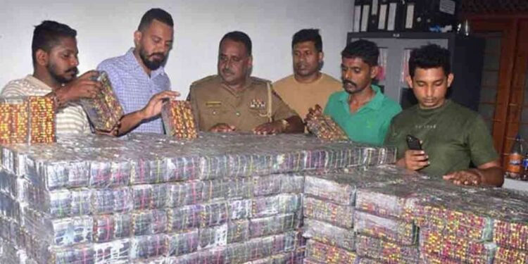 359,000 போதை மாத்திரைகளுடன் ஒருவர் கைது