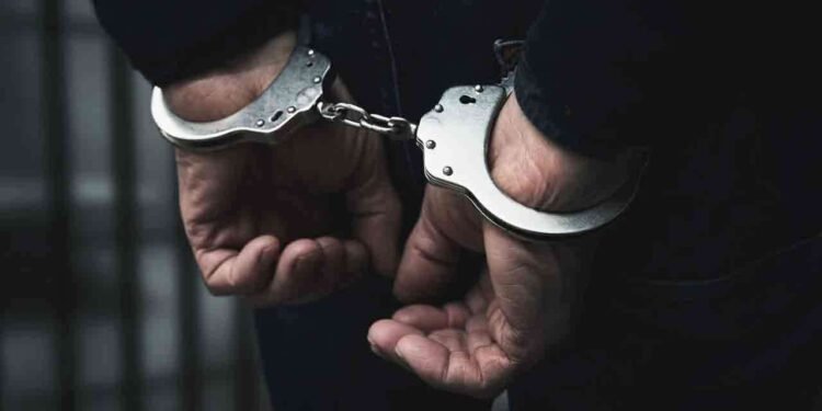 கொலைக் குற்றங்களுடன் தொடர்புடைய சந்தேகநபருக்கு விளக்கமறியல்