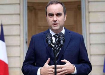 பிரான்ஸ் பிரதமர் ராஜினாமா