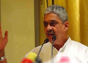 மஹிந்தவை மீண்டும் சீண்டிய பொன்சேகா