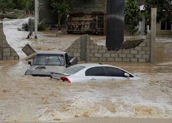 மெக்சிகோவை புரட்டிப்போட்ட கனமழை – பலி எண்ணிக்கை மேலும் உயர்வு