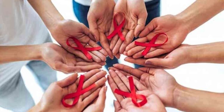 இலங்கையில் இளைஞர்களிடையே தீவிரமடையும் எச்.ஜ.வி