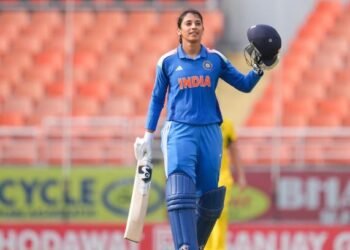 ஸ்மிருதி மந்தனா முதலிடத்தில்